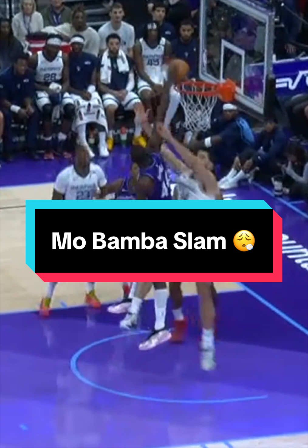 No Bamba threw this one down 🤯 