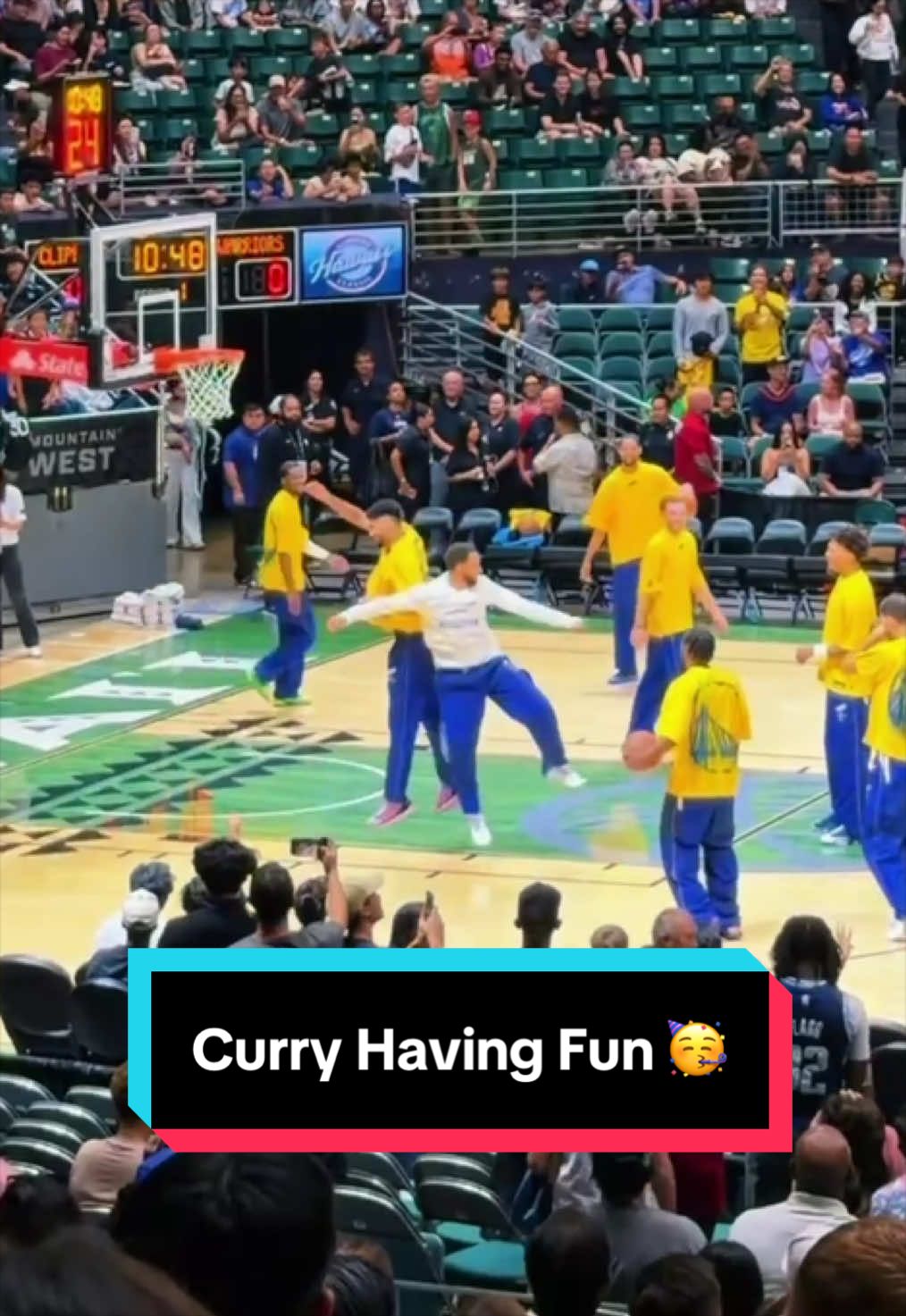 Which was better, the shot or the celebration? 👀 (via _huaaaaa/TT) 