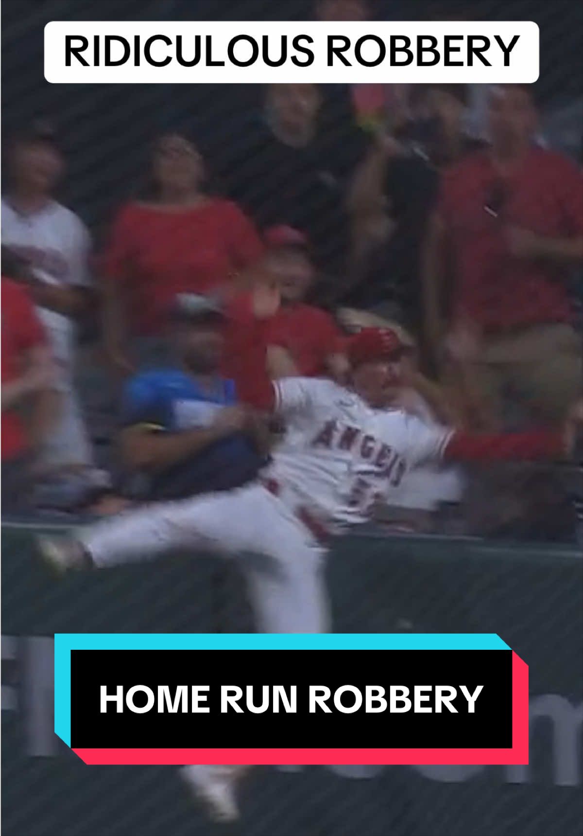 RIGHT FIELD CORNER AT ANGEL STADIUM!!!