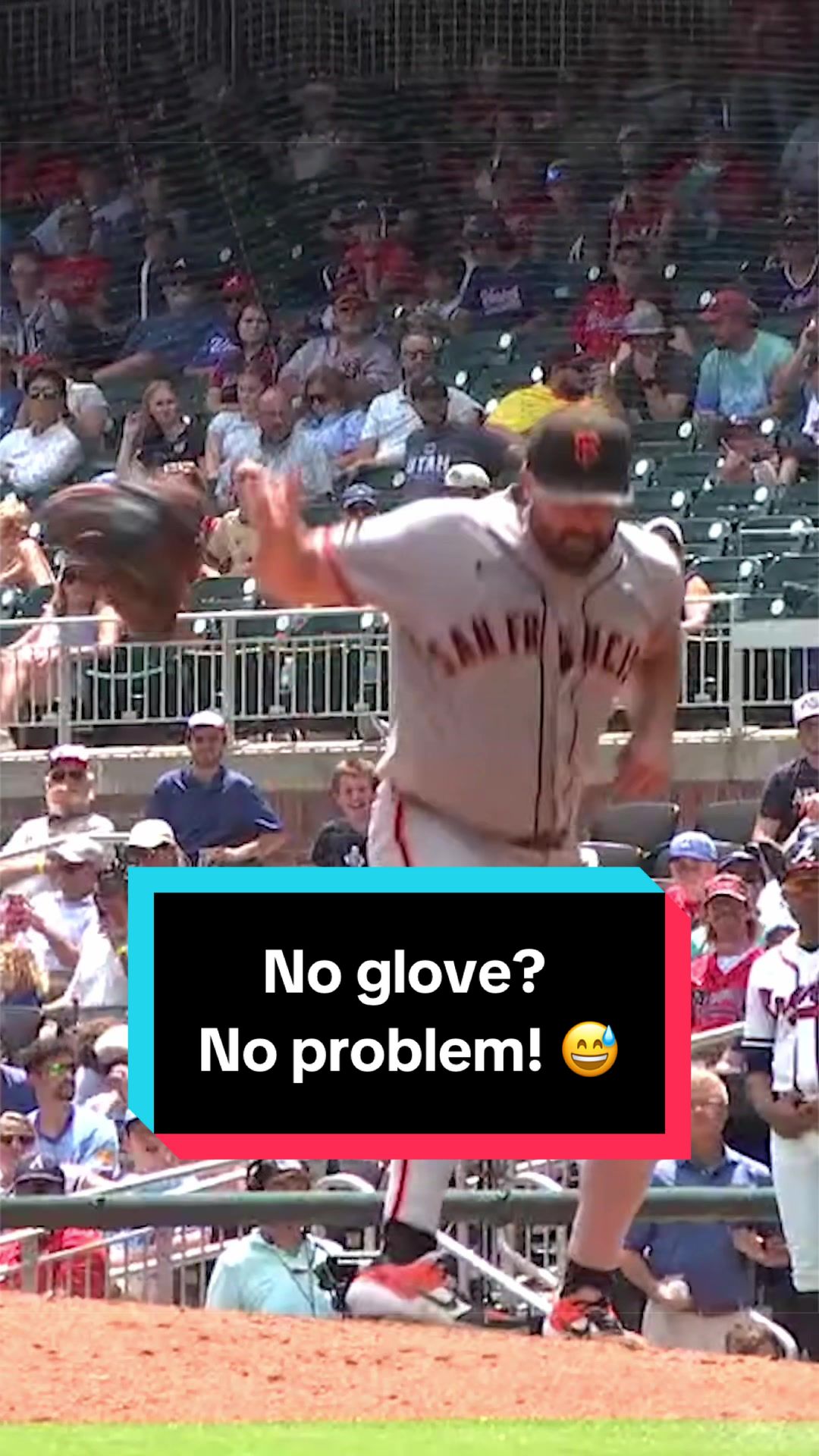 Robbie Ray said “No glove? No problem!” 😂 