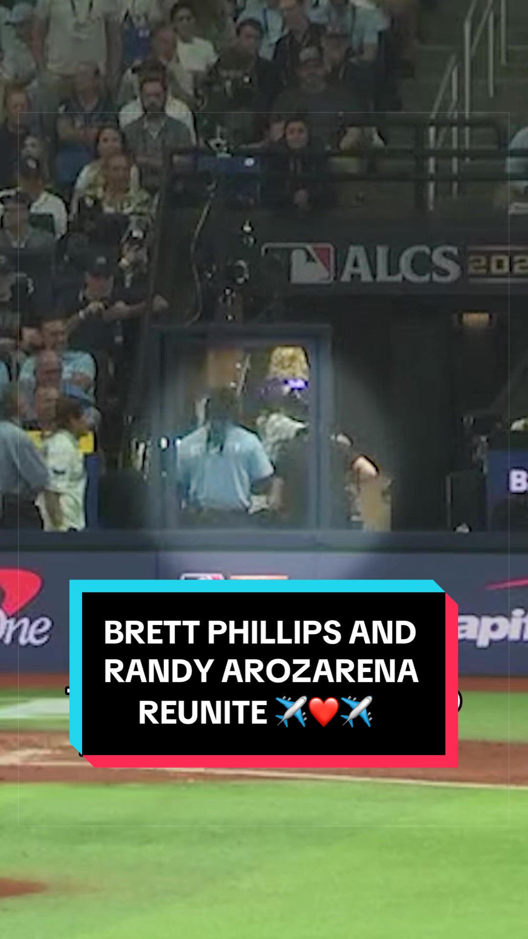 Brett Phillips and Randy Arozarena saw each other in the stands and did their iconic airplane celebration from Game 4 of the 2020 World Series ✈️❤️ 