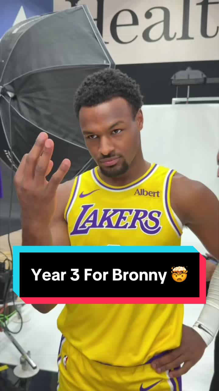 Can you believe Bronny’s 3rd season is already on deck⁉️🏀 