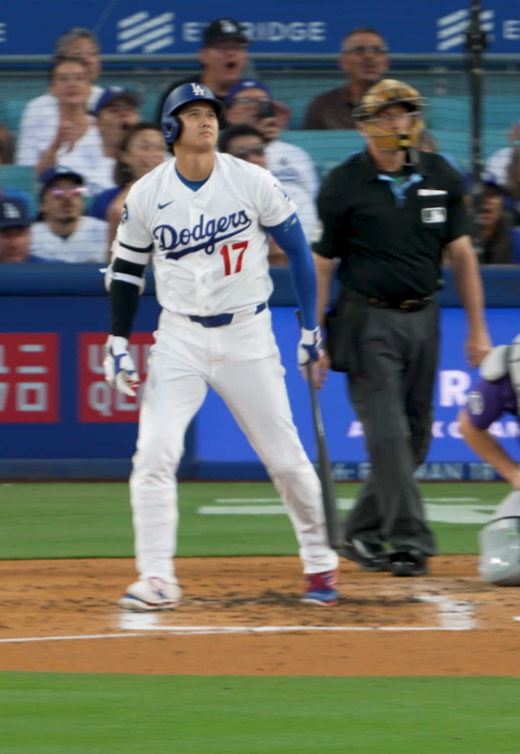Watch it fly, Shohei! 