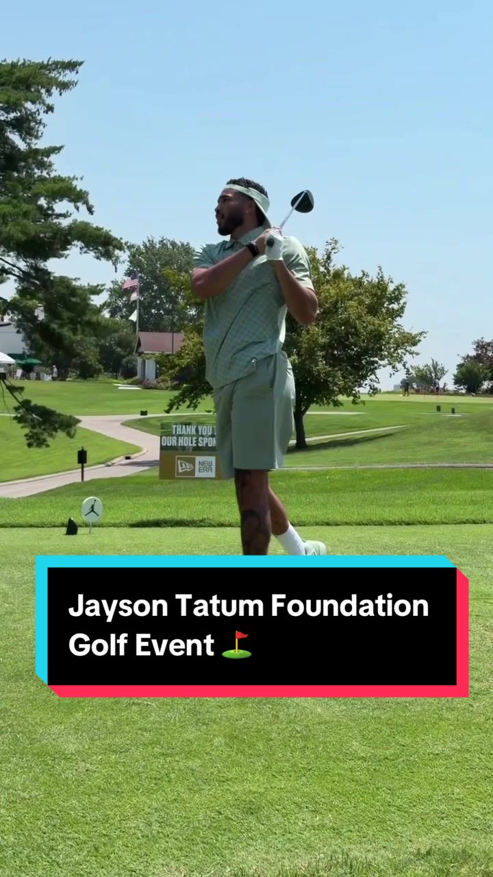 👀 @Taco J on the course in hometown St. Louis for his 6th annual foundation golf tournament! ⛳ 