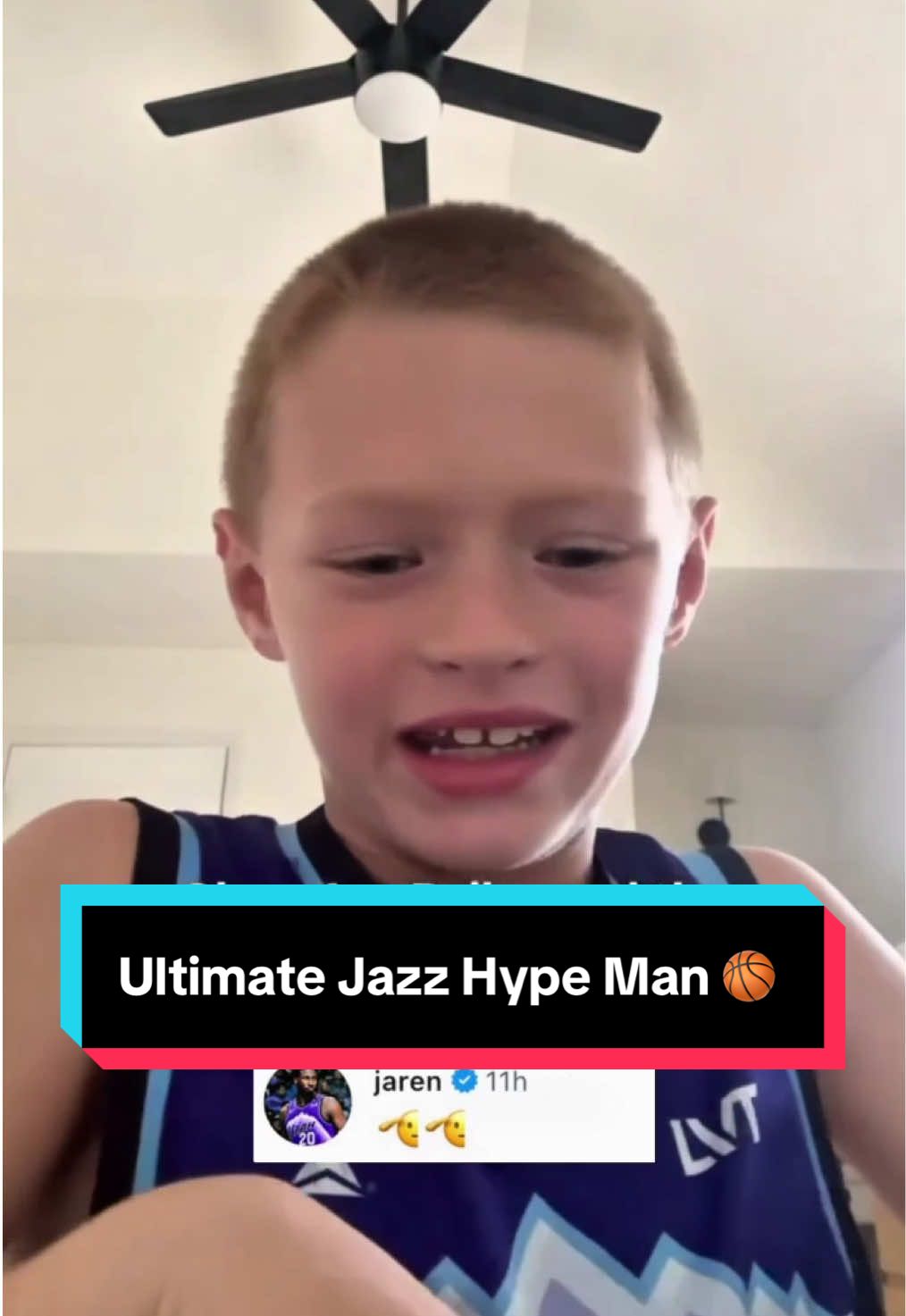 This young fan hyped up the Jazz…and they hyped him back up 🥲 (via madi.butcher/IG) 