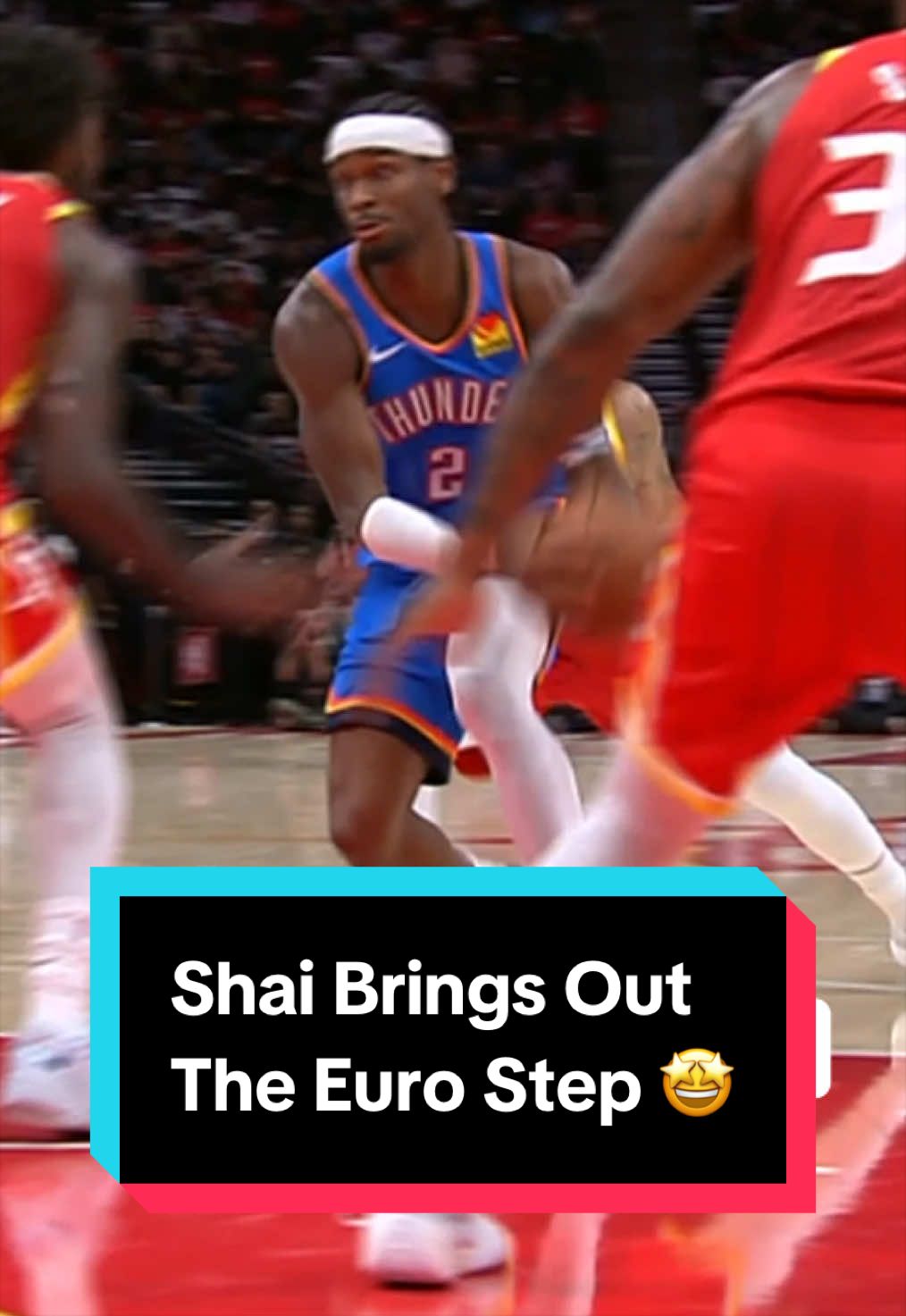 Shai weaving through the defense for the basket 🔥 
