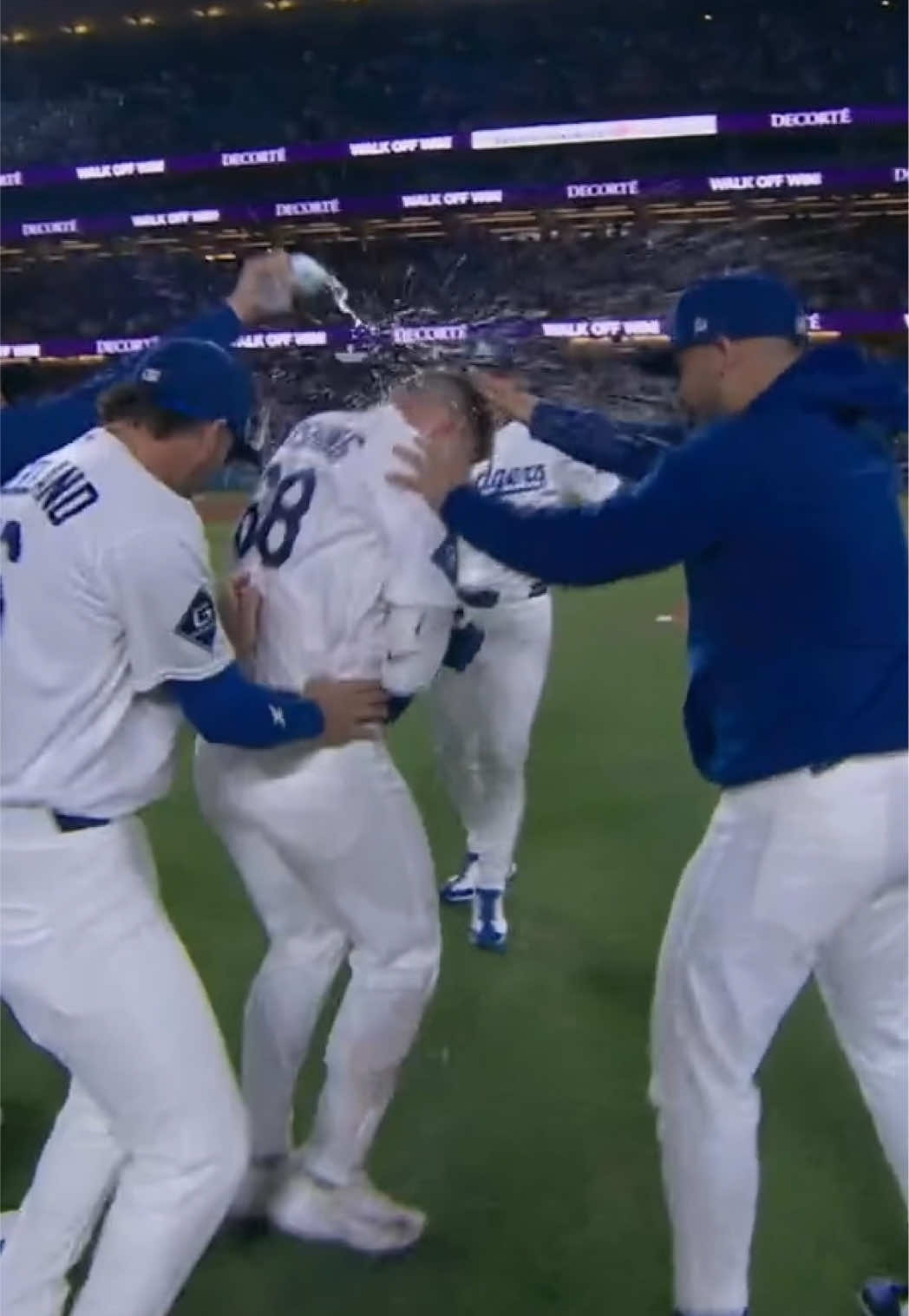 WALK-OFF!!! 