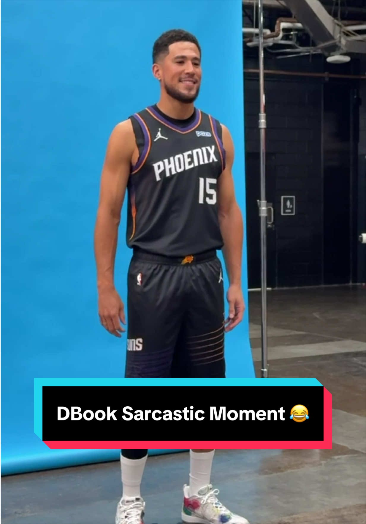 Book just had to give the photographer a hard time 🤣 