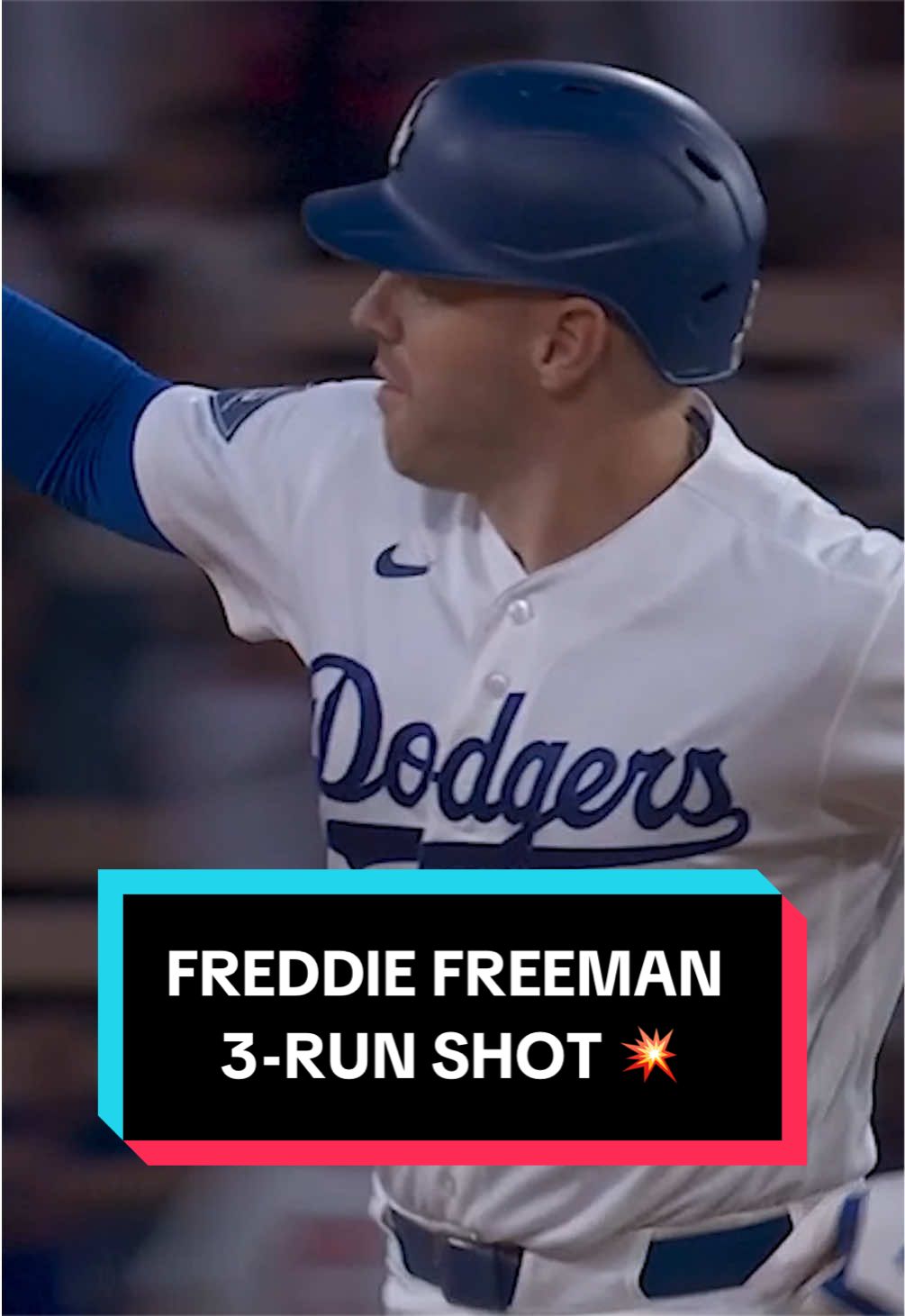Freddie Freeman homers for the first time since July 4th! 