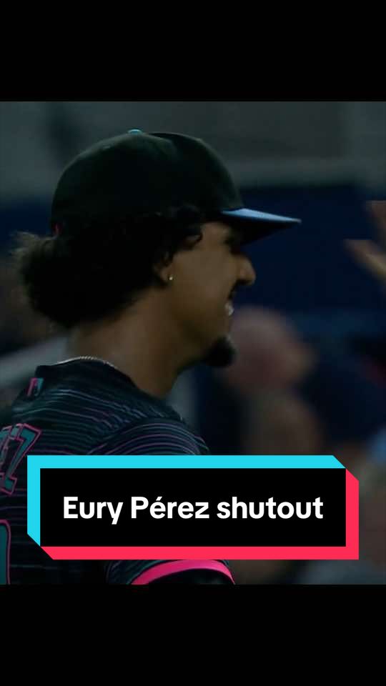 The first career shutout for Eury Pérez! 