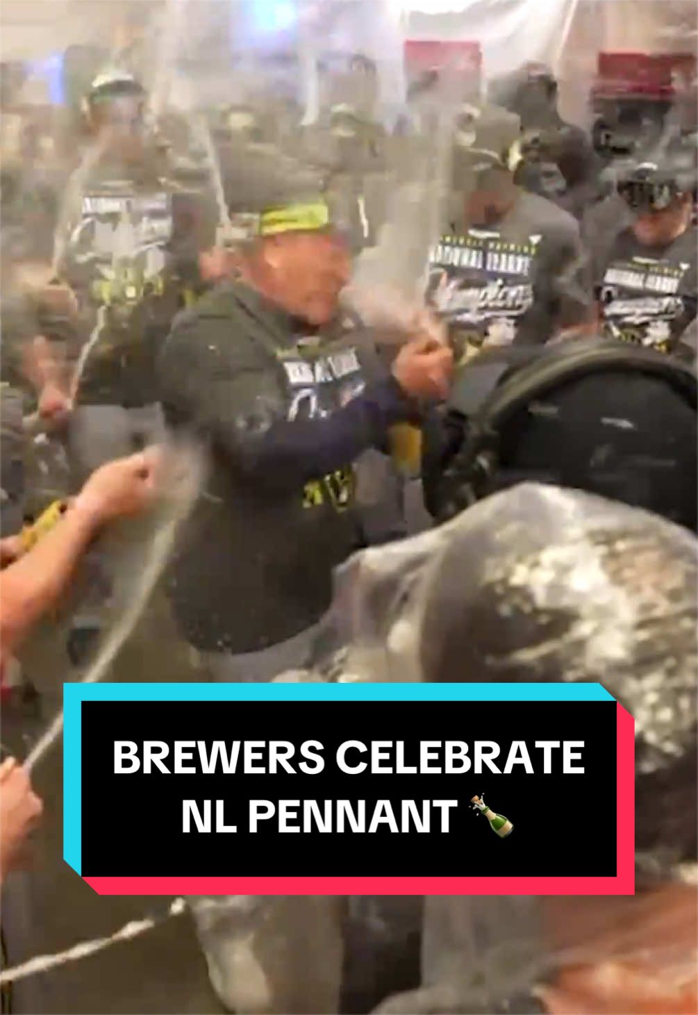 The party is on for the NL Champs Milwaukee Brewers! 